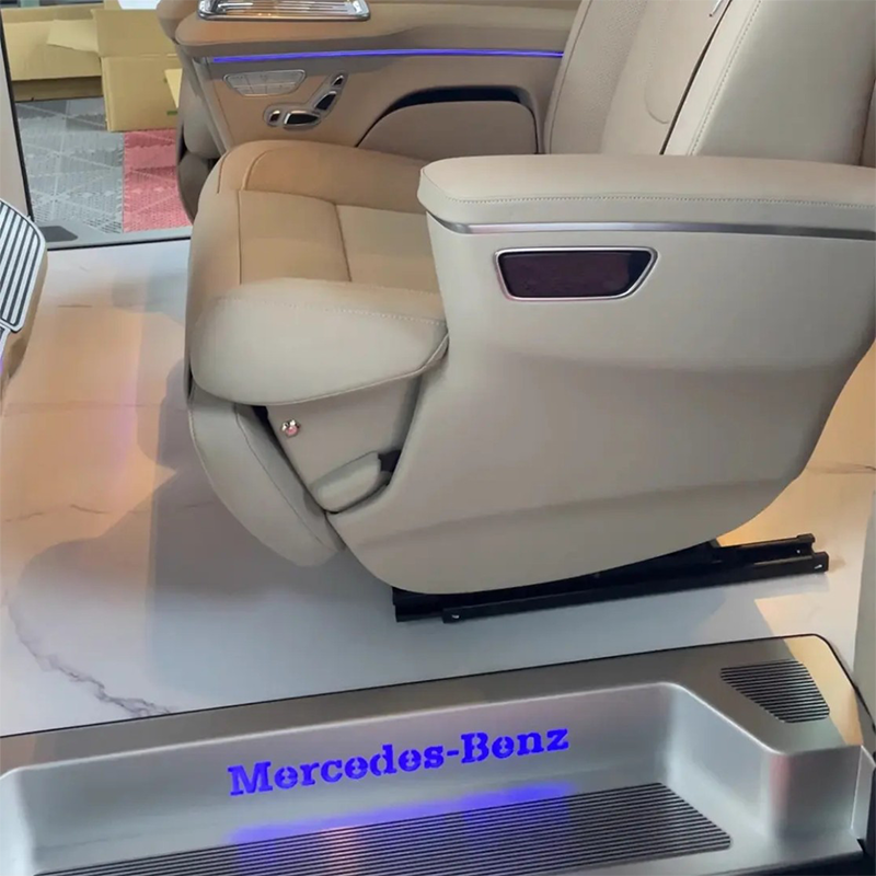 Modifica/aggiornamento del pianale in alluminio aeronautico Mercedes-Benz V260, V260L, V300 Vito